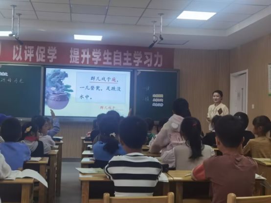 C:\Users\ASUS\Documents\Tencent Files\2207996263\Image\C2C\1FF64B1B52BAA77D4545E629198C2582.jpg
