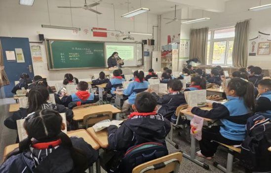 e368ed84dd5151d2ee094d27ad2e281d